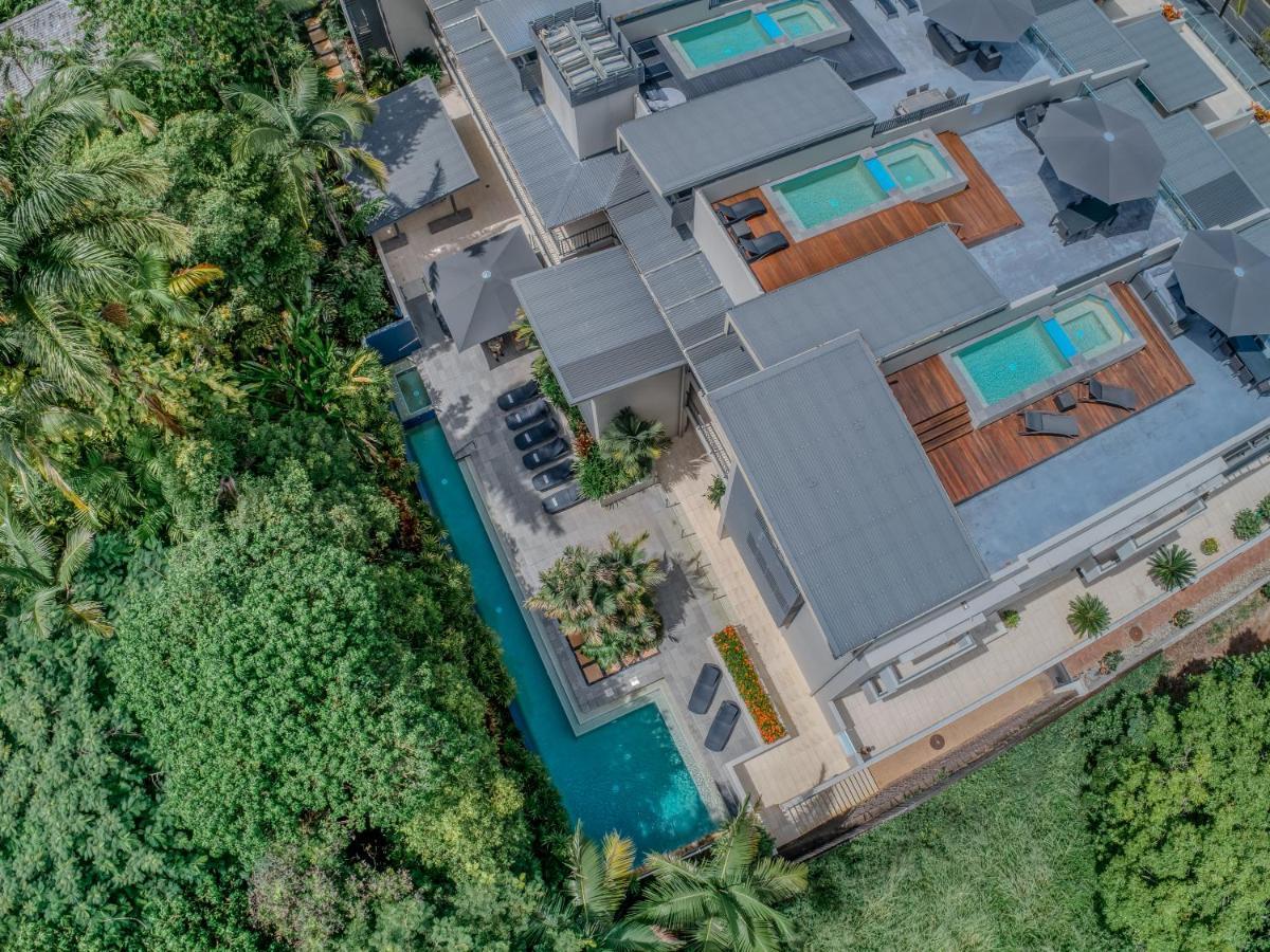 Апарт отель Coconut Grove Порт Дуглас Экстерьер фото
